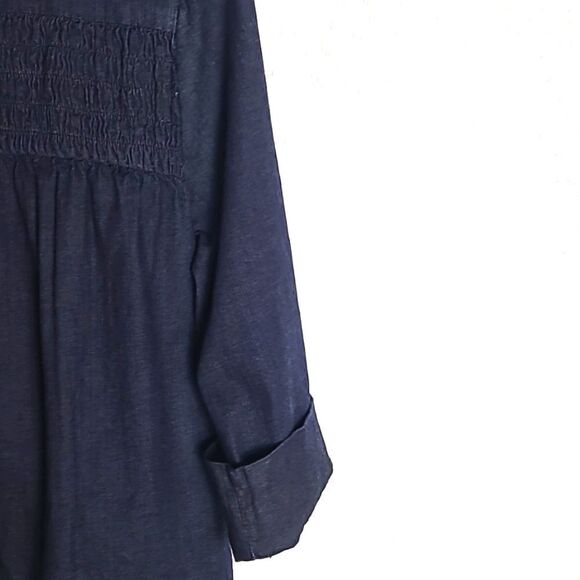 Motto Dark Wash Denim Top with Shirred Elastic, Hidden Snap Buttons, Size Small - Picture 5 of 11